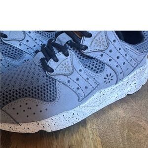 Free People & Flower Mountain sneakers